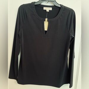 NWT Michael Michael Kors pullover blouse.Picture doesn’t do justice Elegant